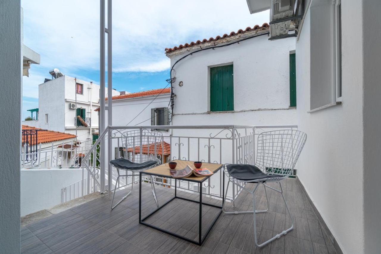 Mare Gaia Apartments Скиатос Екстериор снимка